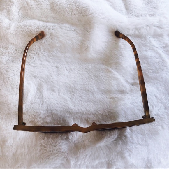 Kendra Brown Full Rim Pointed Fashion Sunglasses - Picture 5 of 8